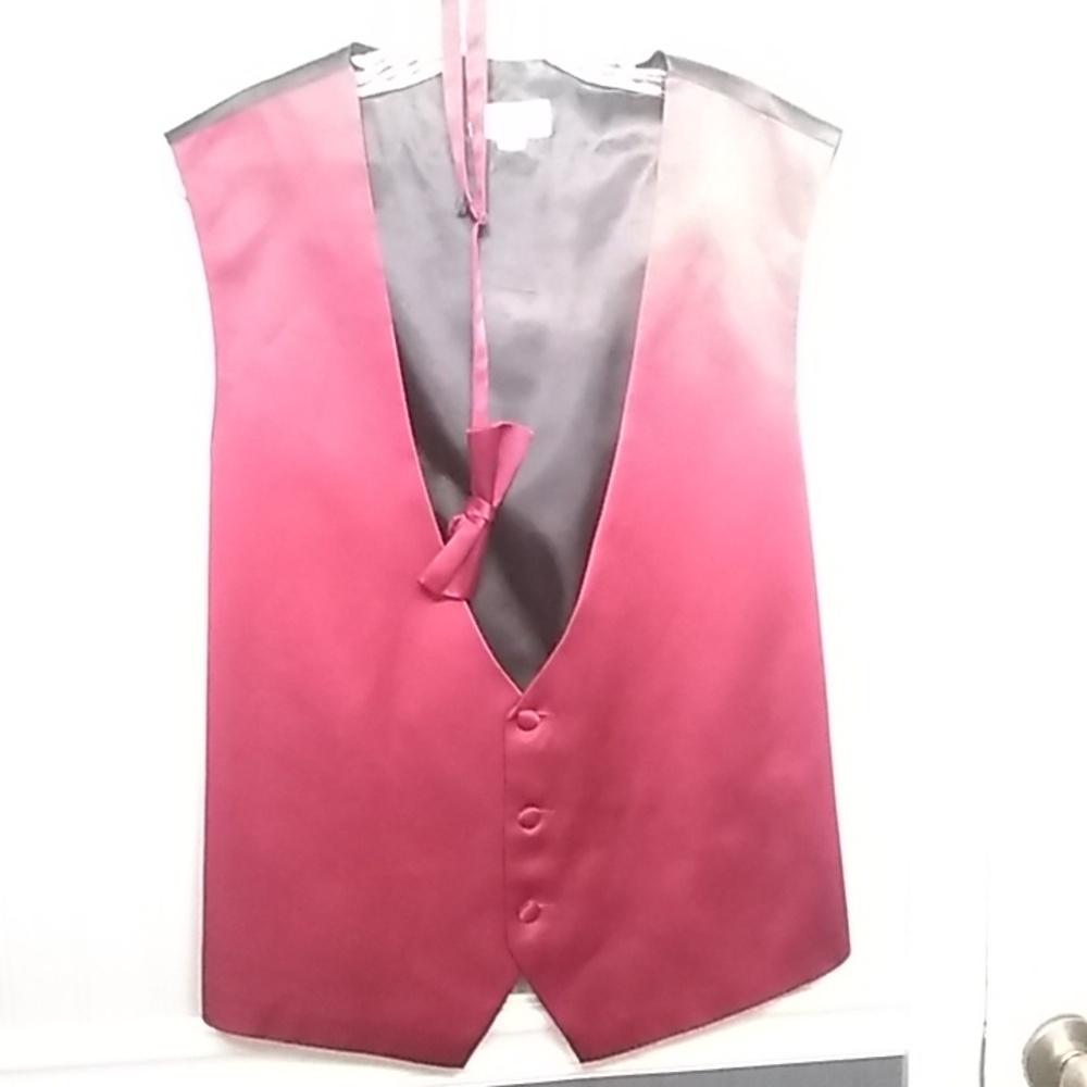 MENS red vest set